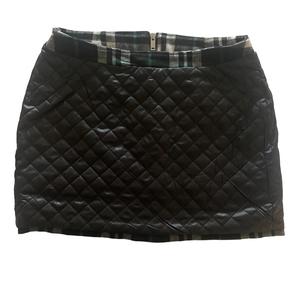 Lovers + Friends Good To Be Bad Mini Insulated Skirt in Plaid Large - Picture 4 of 9